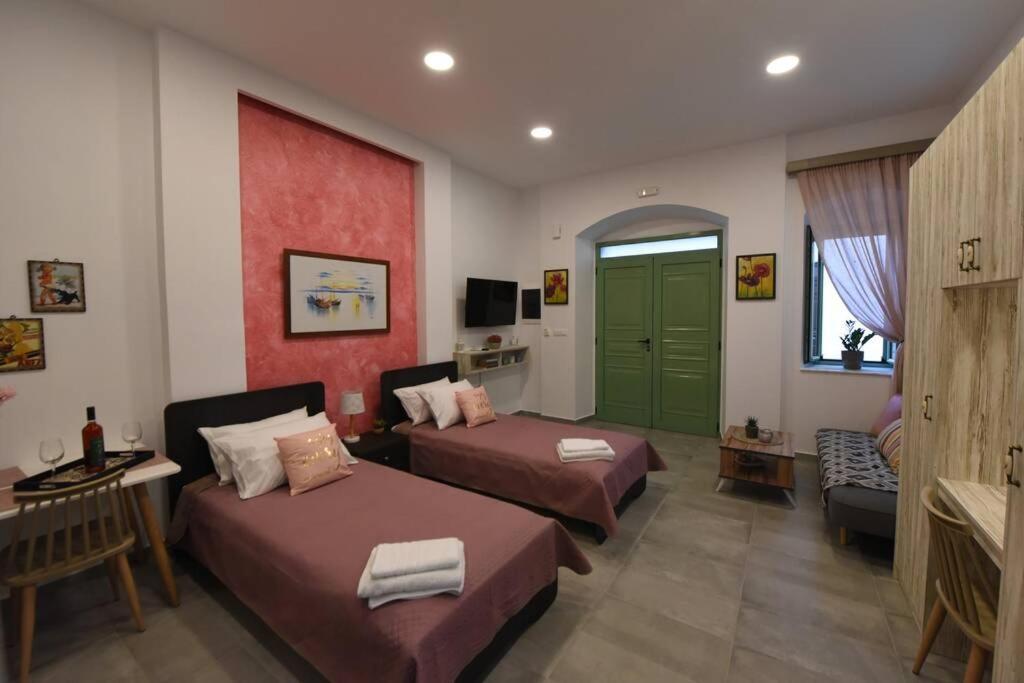 Lolos' House Rhodes City Εξωτερικό φωτογραφία