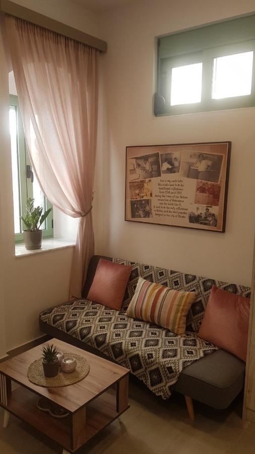 Lolos' House Rhodes City Εξωτερικό φωτογραφία